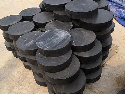 卓尼县板式橡胶支座由若干层橡胶片与薄钢板经加压硫化